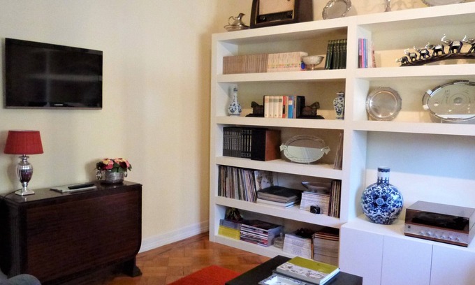 Coimbra Apartment | Experience Home Comfort in Central Coimbra with Spa & Pool