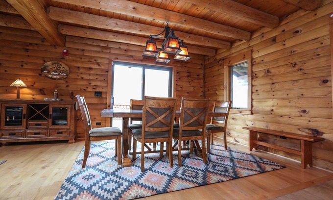 Naples Cabin | Unforgettable Log Cabin Experience at Bristol Mountain