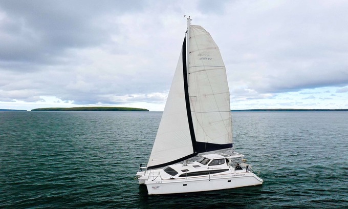 Bayfield Boat Rental | Explore the Apostle Islands with True North Sailing Adventure