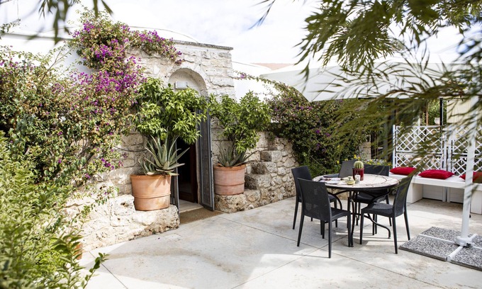 San Michele Salentino Condo | Exclusive Esclusiva Tenuta Salentina: Pet-Friendly Retreat