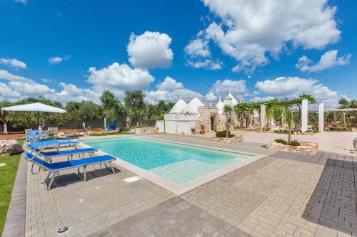 Latiano Villa | Pet-Friendly Retreat: Trulli Contecavallo by Perle di Puglia