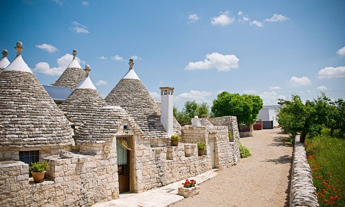 Martina Franca Other | Discover Trulli il Castagno: Family-Friendly Retreat