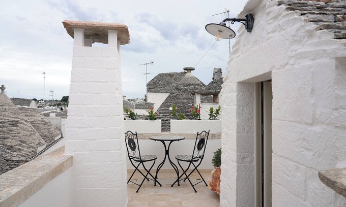 Alberobello House | Experience History at Trulli Occhi Di Pietra Hotel