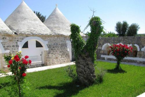 Latiano Villa | Discover Trullo Di Nonna Cecca - 4-Star Pet-Friendly Retreat