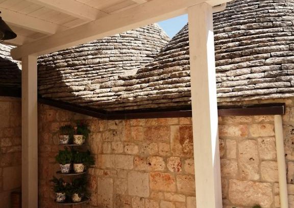 Alberobello House | Family-Friendly Retreat at Trullo Paesano - 9.9/10 Rated