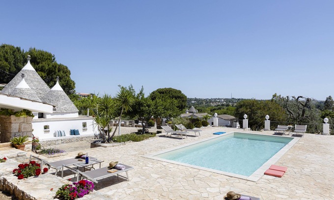 Ceglie Messapica Villa | Trullocinquepunte: Private Pool & Oceanfront Bliss
