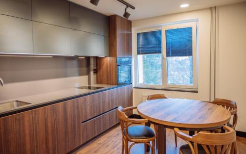 Telsiai Apartment | Family-Friendly Stay in Telšiai - Guest Rated 9.8/10