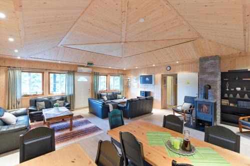 Trysil Cabin | Discover Trysil Motell & Vandrerhjem: Family-Friendly Retreat