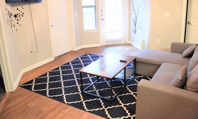 West Campus Condo | TSC 315 Luckey · ATX Cute n Cozy Condo! Poolside, GREAT location
