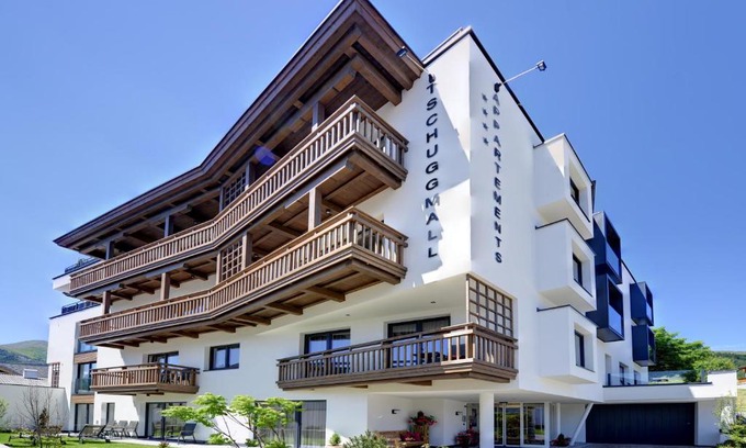 Fiss Apartment | Discover Tschuggmall Appartements - 4-Star Family Retreat