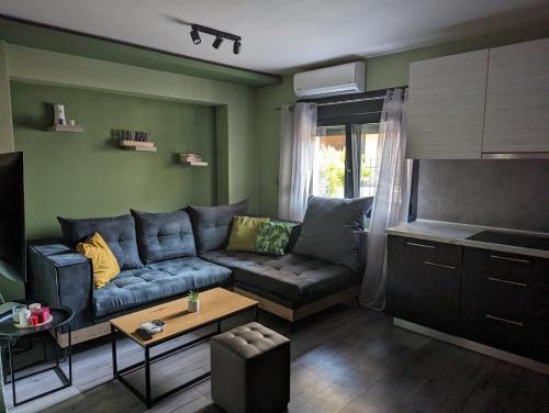Alexandroupoli Apartment | Pet-Friendly Tsitsipas Apartment with 9.6/10 Guest Rating