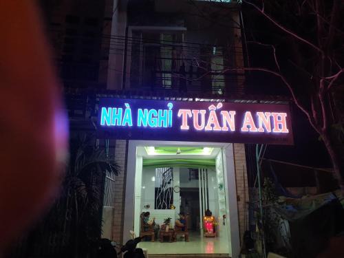 La Gi Bed & Breakfast | Cozy Tuấn Anh Motel: Oceanfront, Pet-Friendly Escape