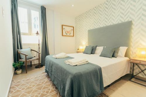 Triana Apartment | Your Home in the Heart of Triana – 4-Star Family Retreat