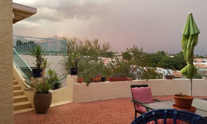 Tucson Apartment | Discover Relaxation at Tucked in the Foothill Spa Studio