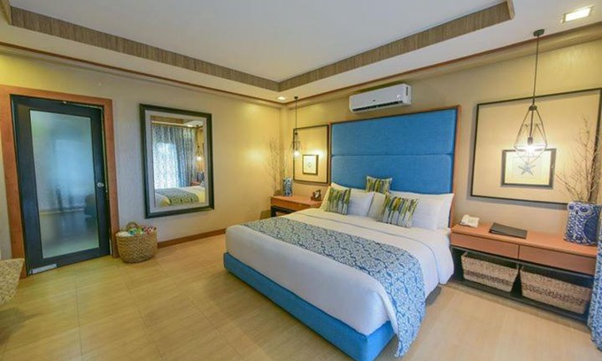 Caramoan Resort | Experience Tugawe Cove Resort: Beachfront Bliss Awaits
