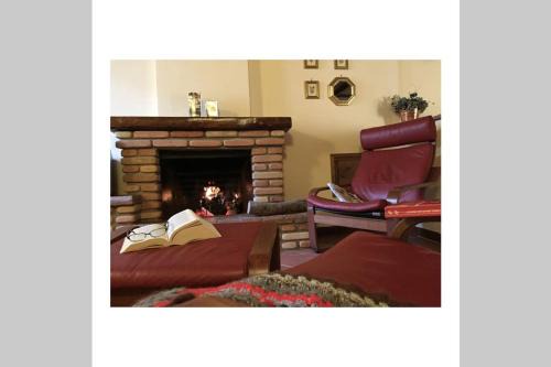 Vagli Sotto House | Oceanfront Tugninello Rustic Stone House with Family-Friendly Charm