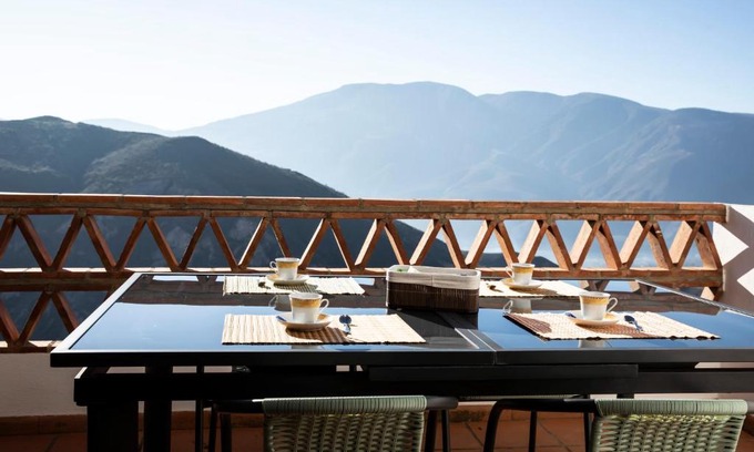 Carataunas Apartment | Family-Friendly tuGuest Carataunas Apartment with Pool