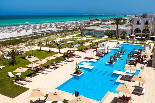 Midoun Hotel | Relax at TUI BLUE Palm Beach Palace Djerba - Adults Only Retreat