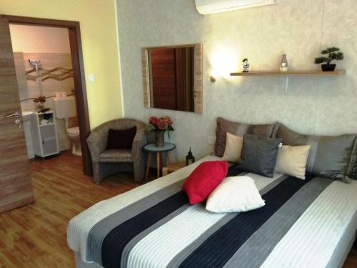 Bukfurdo House | Oceanfront Tulipán Apartmanház with 9.3/10 Guest Rating
