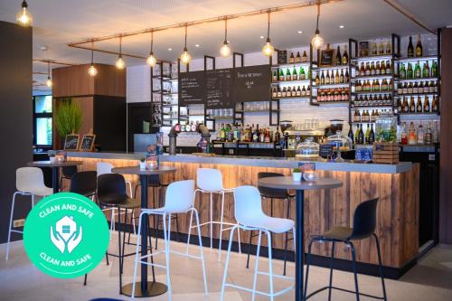 Berchem Hotel | Enjoy Pet-Friendly Comfort at Tulip Inn Antwerpen