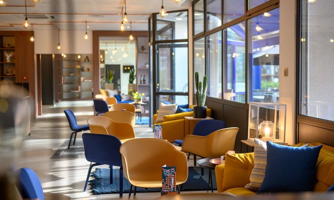 Berchem Hotel | Comfortable Stay at Tulip Inn Antwerpen with Great Amenities