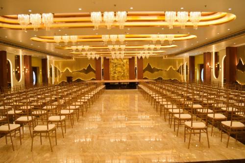 Bahraich Hotel | Exceptional Tulip Inn Shravasti: Family-Friendly Amenities