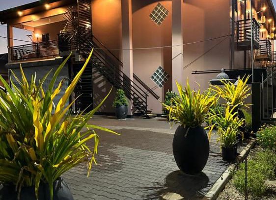 Paramaribo Apartment | Family-Friendly Tulip-Rosé Appartementen with Top Guest Score