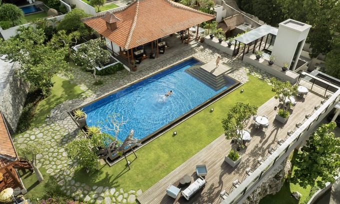Bukit Villa | Unforgettable Stay at Tulou by Nakula: 4-Star Experience