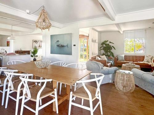 Callala Bay House | Enchanting Tulum at Callala: Family and Pet Friendly Retreat