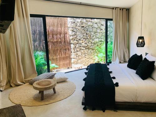 Tulum City Center Apartment | Stylish Boho Retreat Near Bardo with Pool and Breakfast