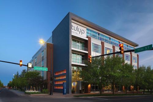 Holland Hotel | Discover Tulyp, Tapestry Collection by Hilton with Top Amenities