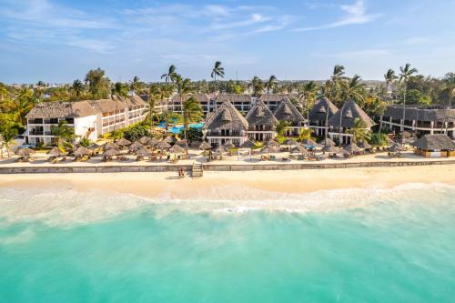 Nungwi Resort | Relax at Nungwi Beach Resort with Oceanfront Views