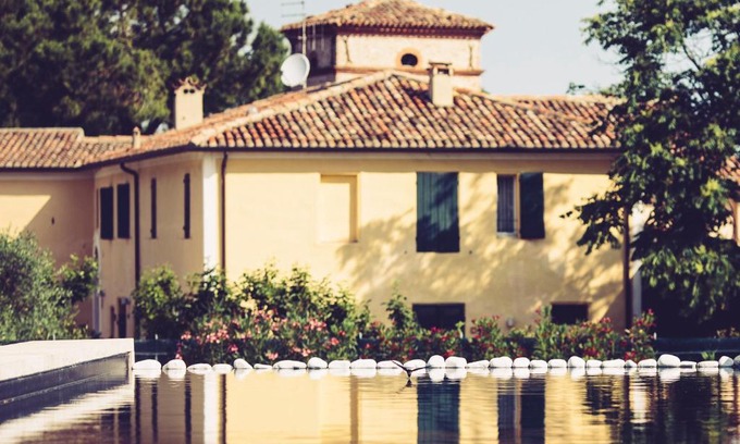 Longiano Bed & Breakfast | Relaxing Oceanfront Retreat at Turchi Farm - Locanda della Luna