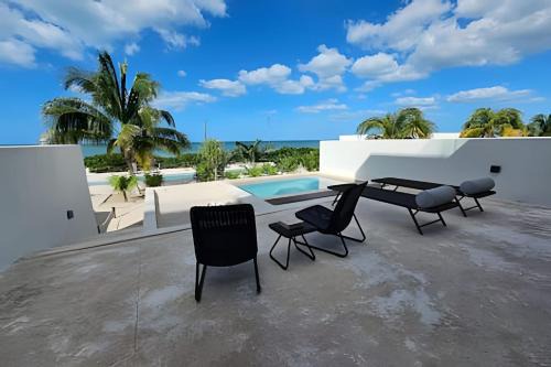 Telchac Puerto House | Seaside Retreat: Turena Depto. with Oceanfront Views