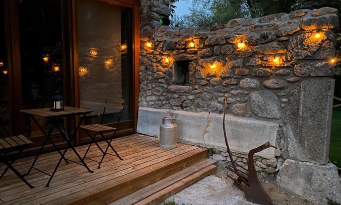 Pi House | Discover Family-Friendly Retreat at Turisme Rural Ca l'Axai