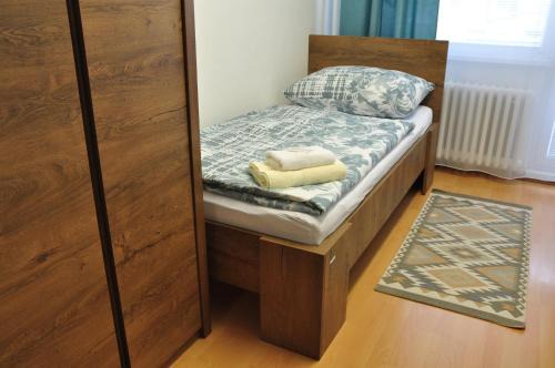 Zapad House | Comfortable Školský internát Medická 2 with Family Amenities