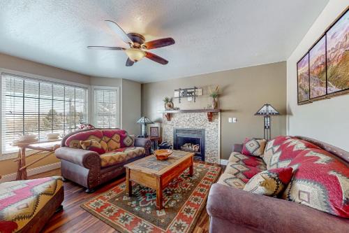 Piedmont House | Highly Rated Turkey Knoll House with Hot Tub and Family Fun