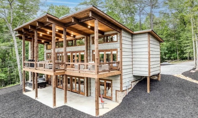 Mineral Bluff House | Turkey Ridge - Peaceful Mountain Escape with Spa & Hot Tub
