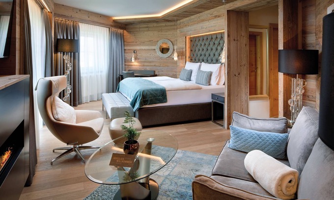 Roehrnbach House | Relaxing Oceanfront Retreat at Wellness- & Sporthotel Jagdhof