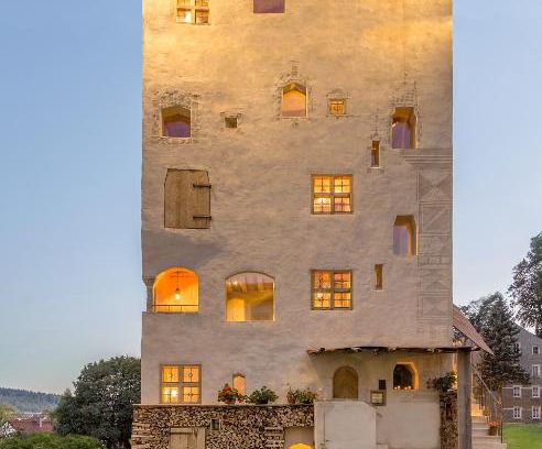 Trostberg Apartment | Oceanfront Retreat at Turm zu Schloss Schedling, Rated 9.6!