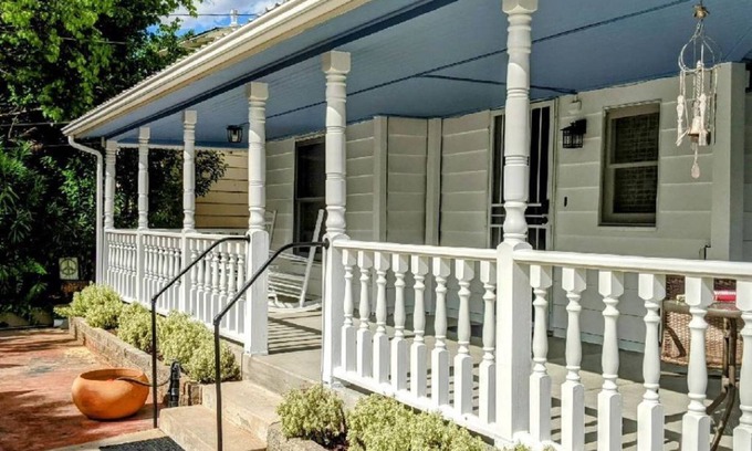 Bisbee House | Historic Beauty at The Painted Lady: A Pet-Friendly Retreat