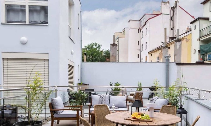 Prague 2 Apartment | TurnKey | Vineyard Terrace Apartment II