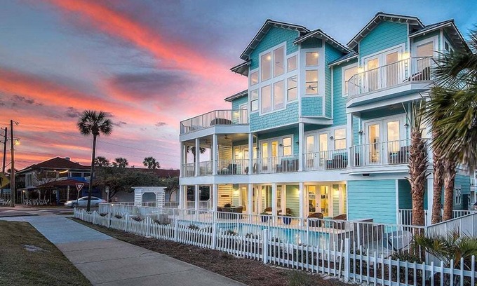 Crystal Shores House | Inviting Getaway in Destin with Private Pool & Gulf Views