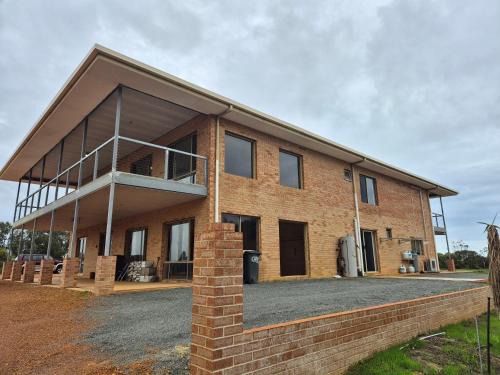 Jurien Bay House | Serene Oceanfront Stay at Turquoise Coast Lodge