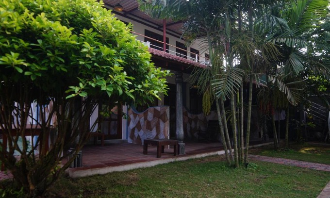 Bandaramulla Hotel | Idyllic Turtle Bay Beach Resort with Private Ocean View