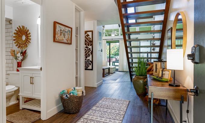 Kahuku Condo | Stunning Turtle Bay Retreat with Ocean Views & Loft Space