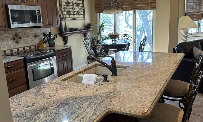 Kiawah Island Villa | Pet-Friendly Turtle Cove Villa with Ocean View & Pool