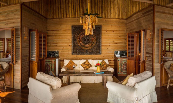 Placencia Hotel | Tranquil Turtle Inn by Francis Ford Coppola - 4-Star Retreat