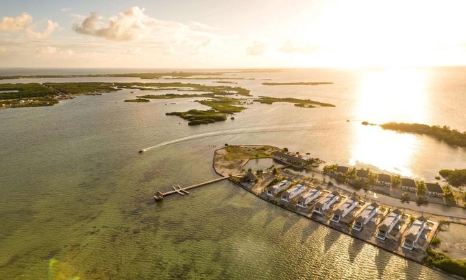 San Pedro Hotel | Discover Turtle Island Resort: Pet-Friendly Beach Getaway