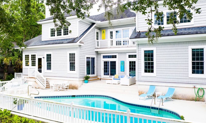 Vanderhorst Plantation House | Unforgettable Turtle Point Getaway with Private Pool & Views